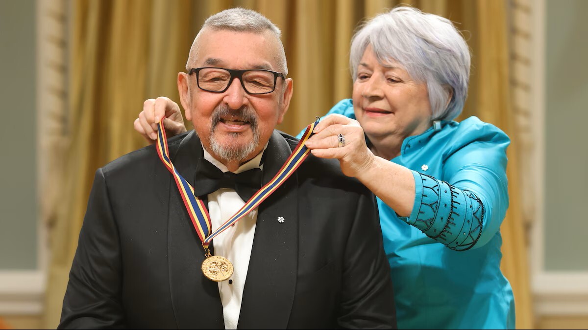 entry.newsSocamImage[0].title