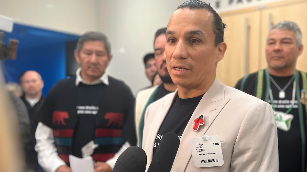 entry.newsSocamImage[0].title